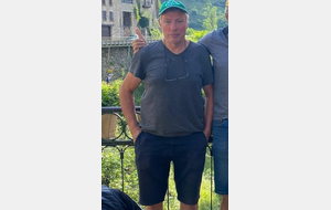 Encore une chute dans notre peloton il s'agit de notre ami Robert MANCEAUX